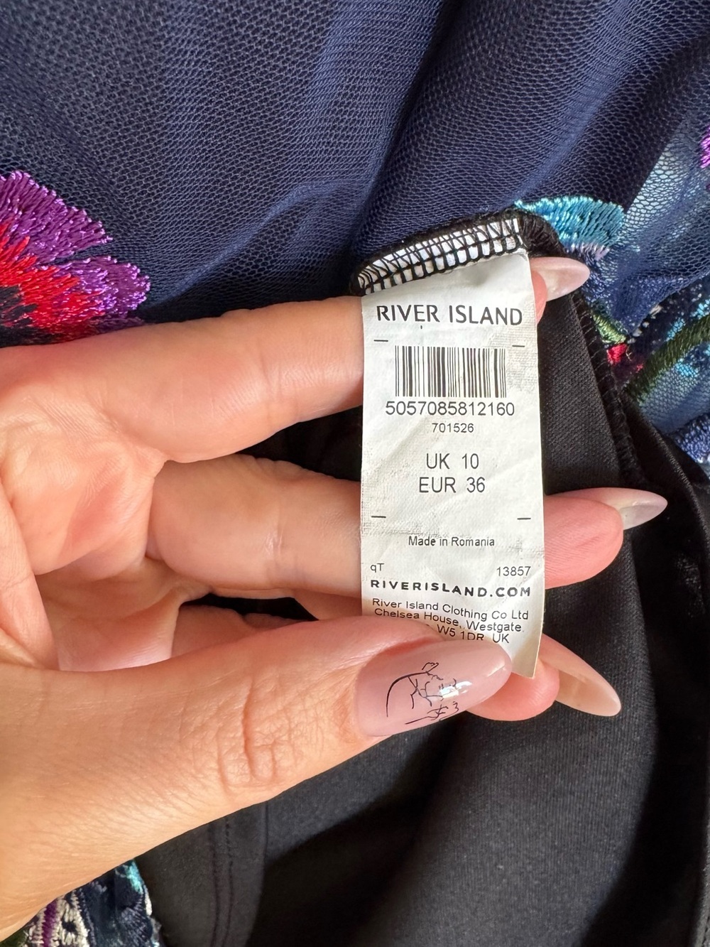 River Island Blue Skirt with Branded Waist Label - Picture 4 of 9
